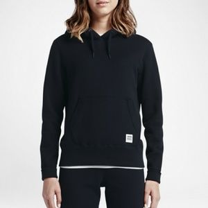 Converse black pullover hoodie. LARGE NWT